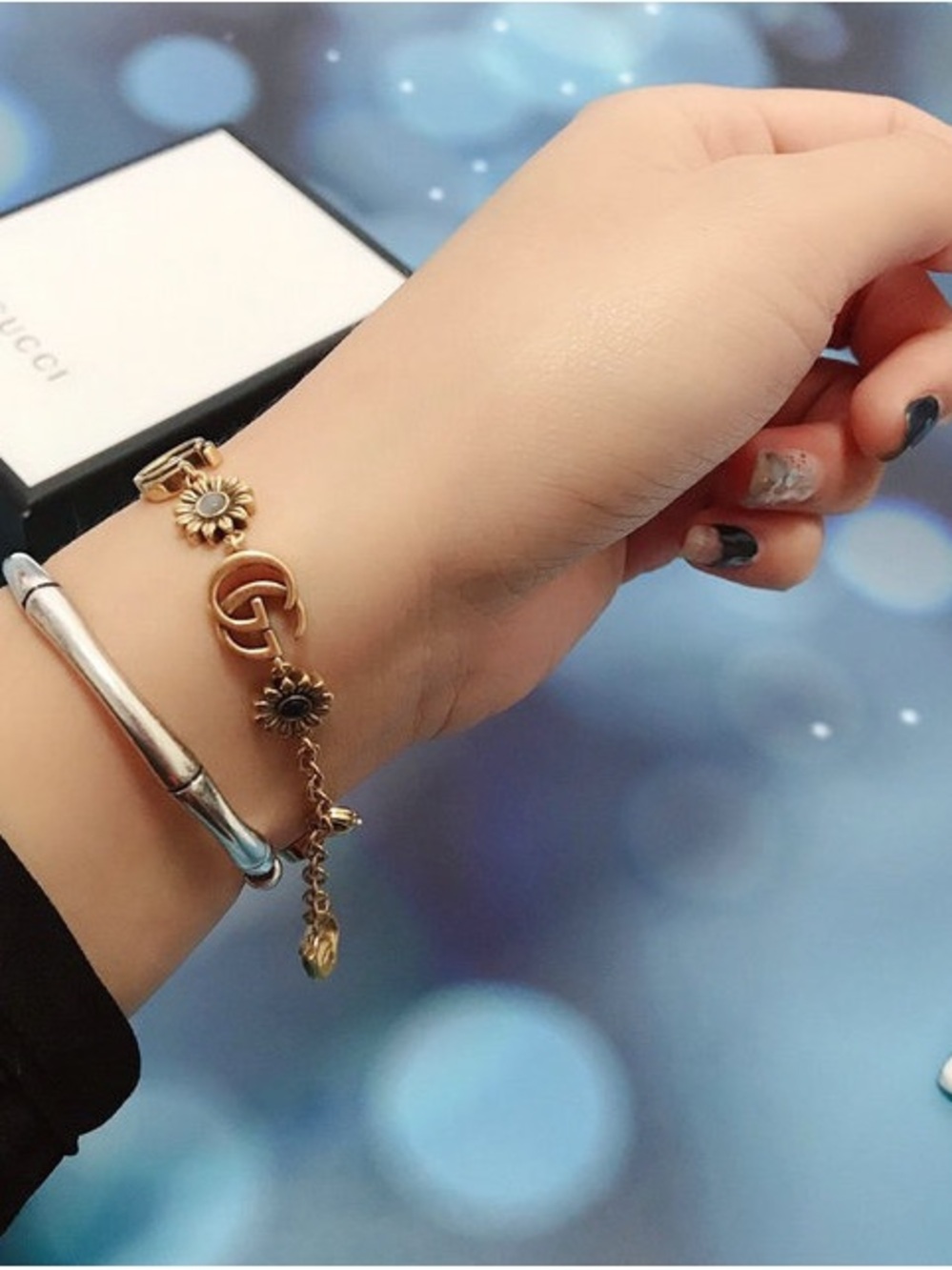 Fashion Jewelry Gold-Tone Floral Bracelet with Turquoise Accent - Picture 7 of 9